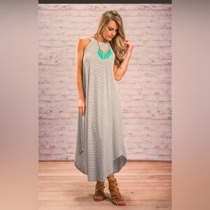 Olivia & Rae New York beige & black Striped asymmetrical hem Maxi Dress size SM